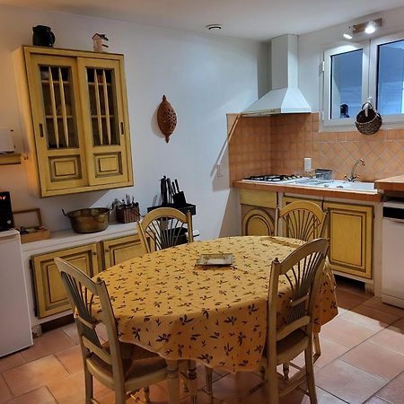에그모르트 La Chouette De Camargue 아파트 외부 사진